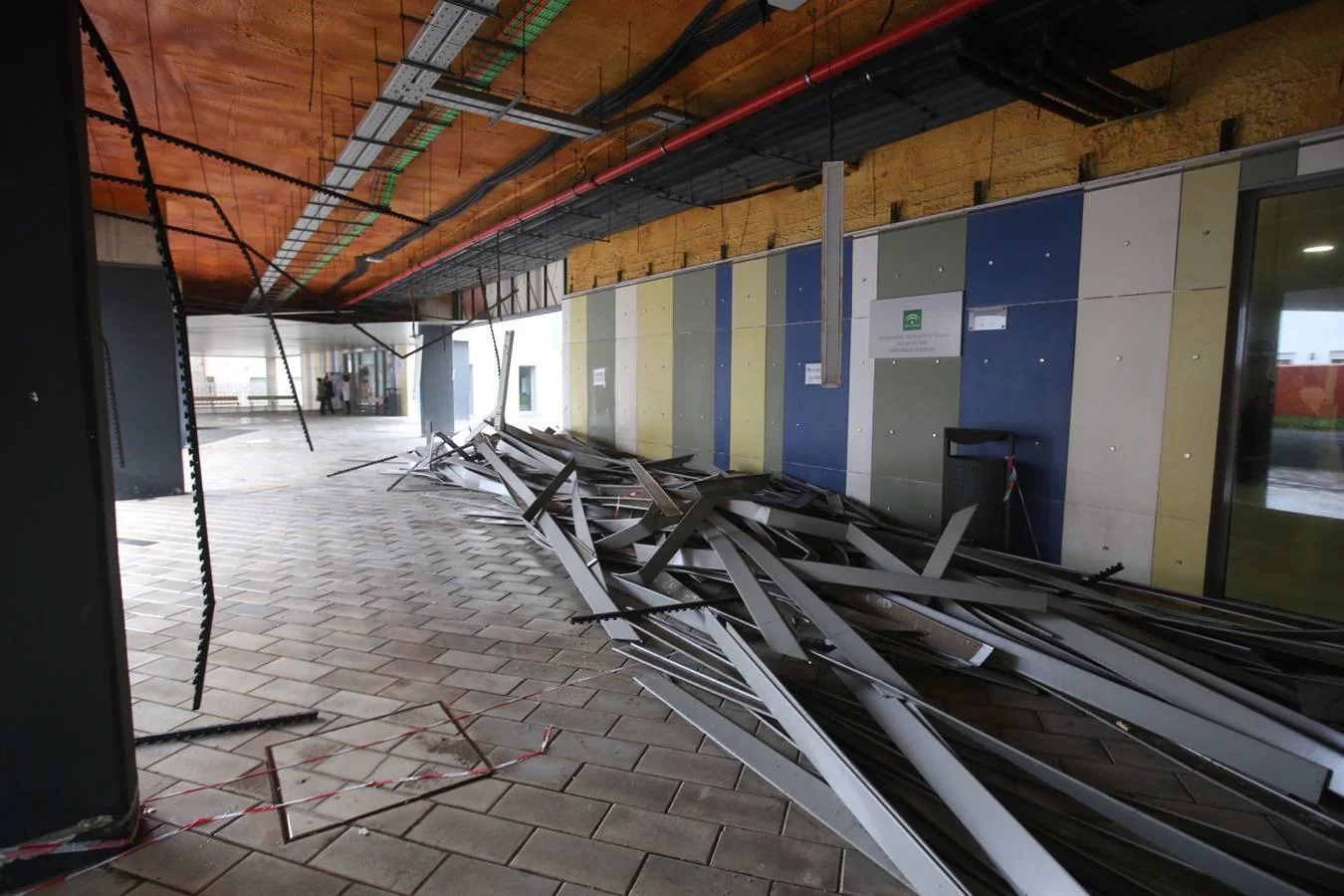 El techo del conservatorio se desplomó en una zona en la que había 400 niños horas antes
